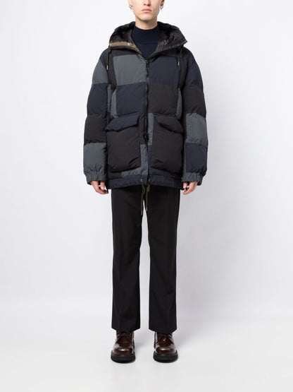 Panelled hooded puffer jacket
