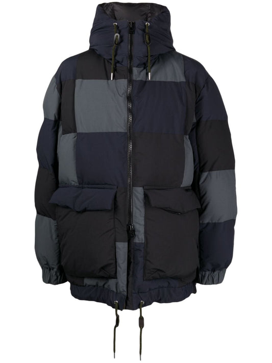 Panelled hooded puffer jacket